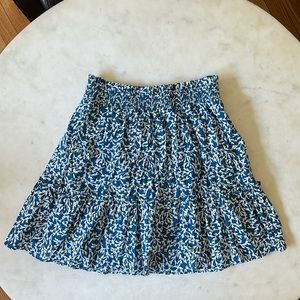 Jcrew mini skirt . Blue and white with vines. NWT